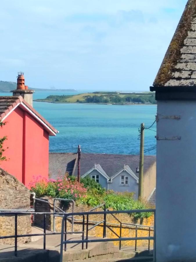 Sea View Cottage, 2 Bedrooms With Stunning Views Cobh Exterior photo